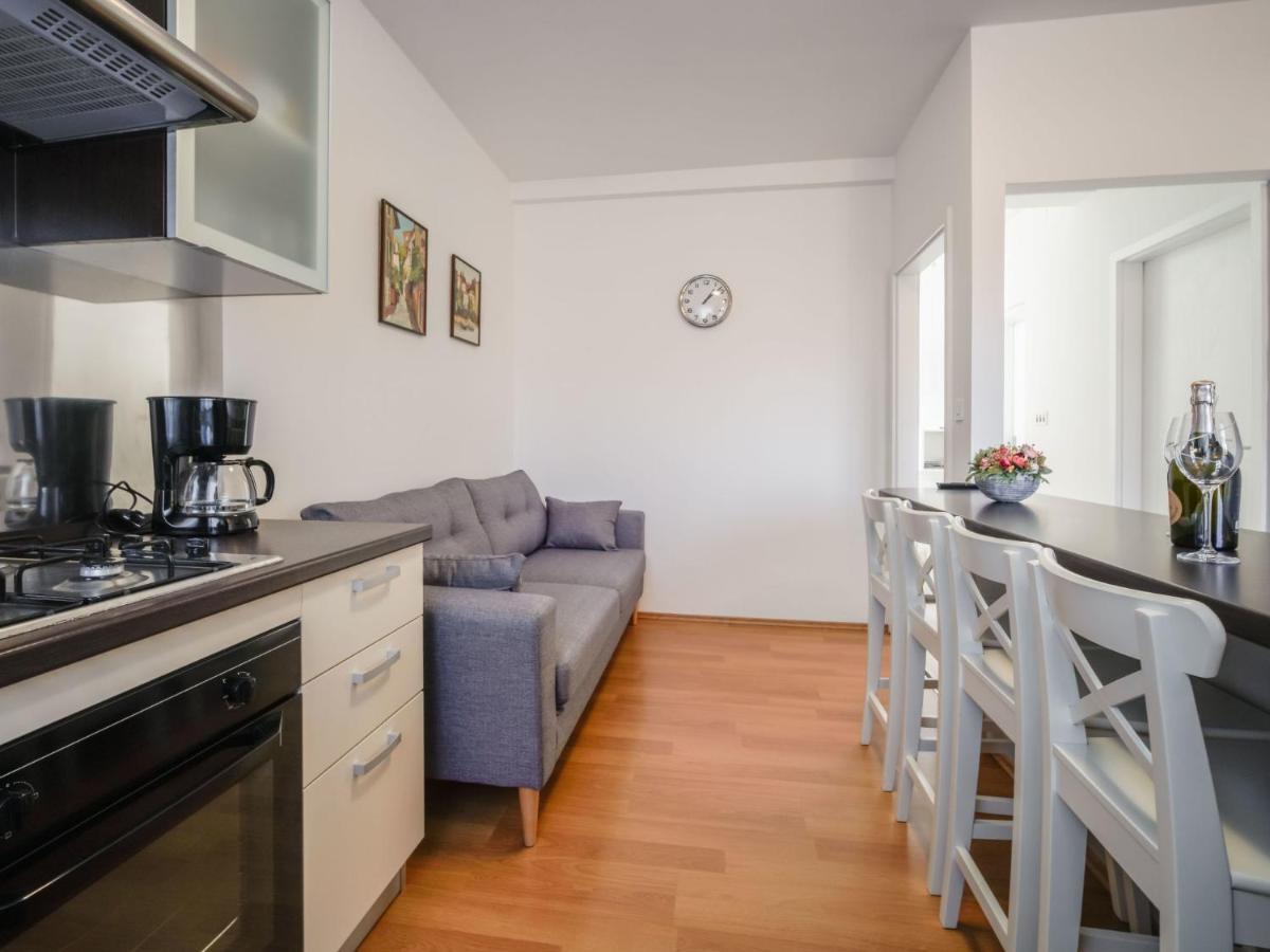 Apartment Lucija By Interhome Apartman Matulji